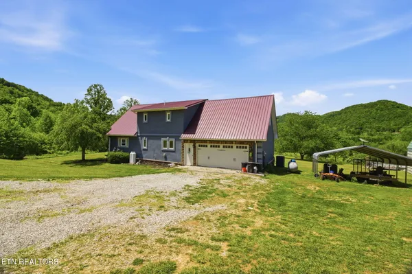 $450,000 | 439 Brahma Lane, Pioneer, TN 37847