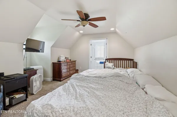 $450,000 | 439 Brahma Lane, Pioneer, TN 37847