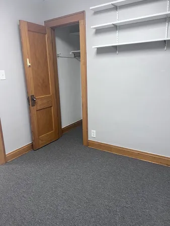 $1,600 | 13 West Quincy Street, Unit 2R, Westmont, IL 60559