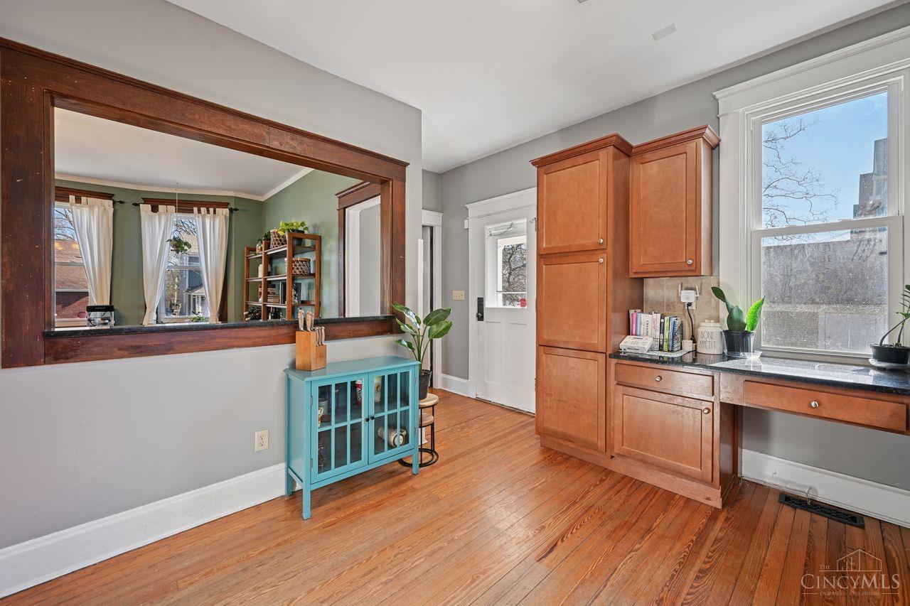 6225 Roe Street Cincinnati, OH 45227 - Photo 17 of 38 Gallery Image 17