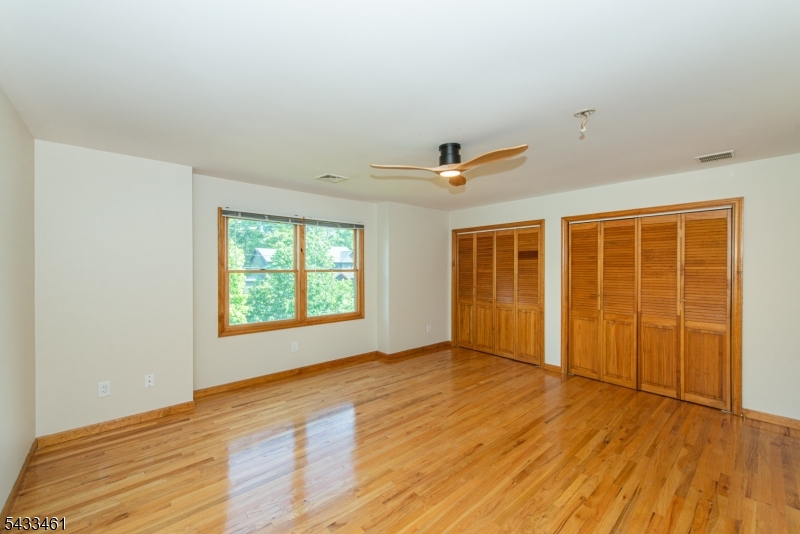 77 Rockwood Road Florham Park, NJ 07932 - Photo 35 of 47