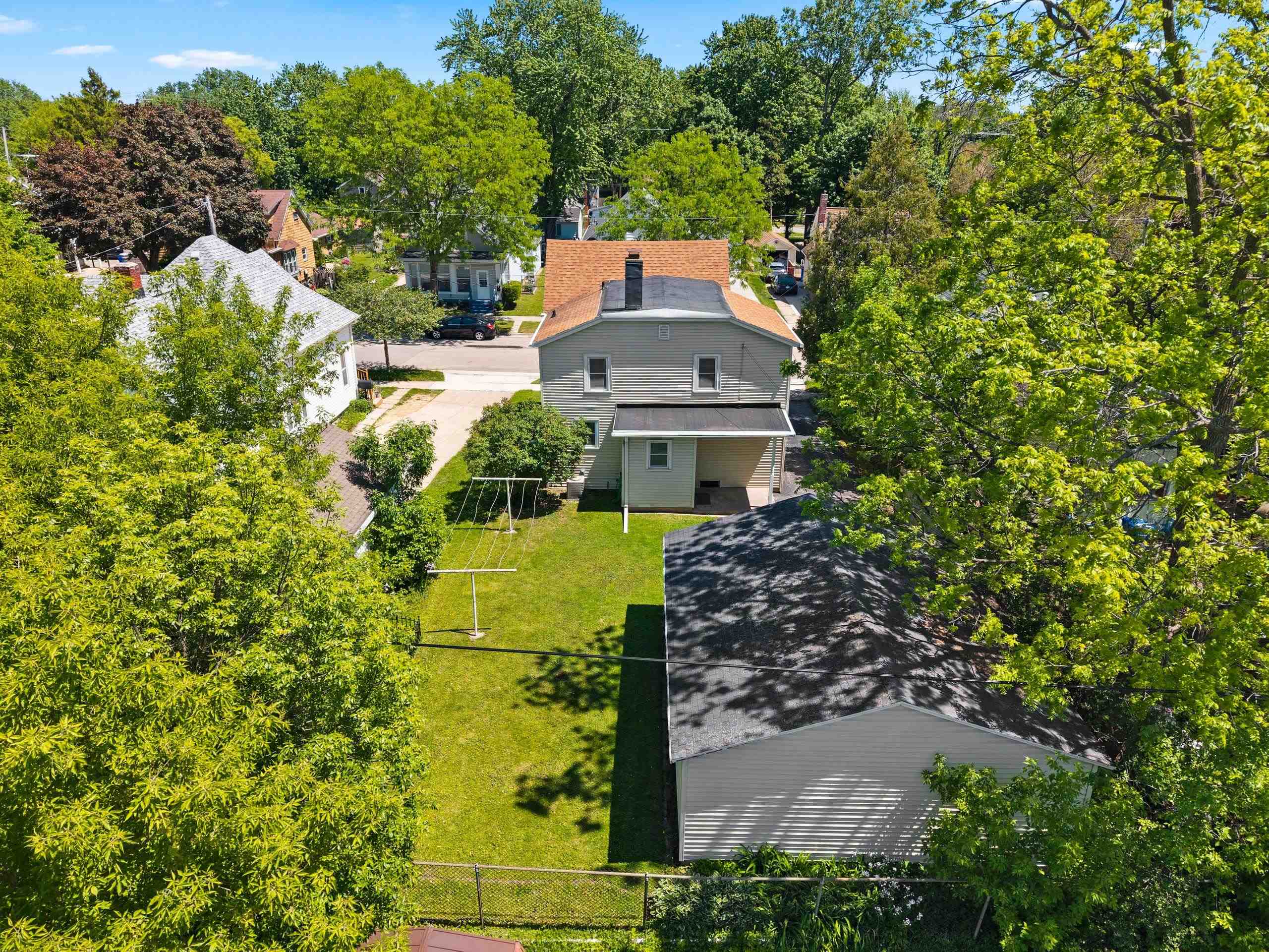 719 North Fair Street Appleton, WI 54911 - Photo 33 of 51