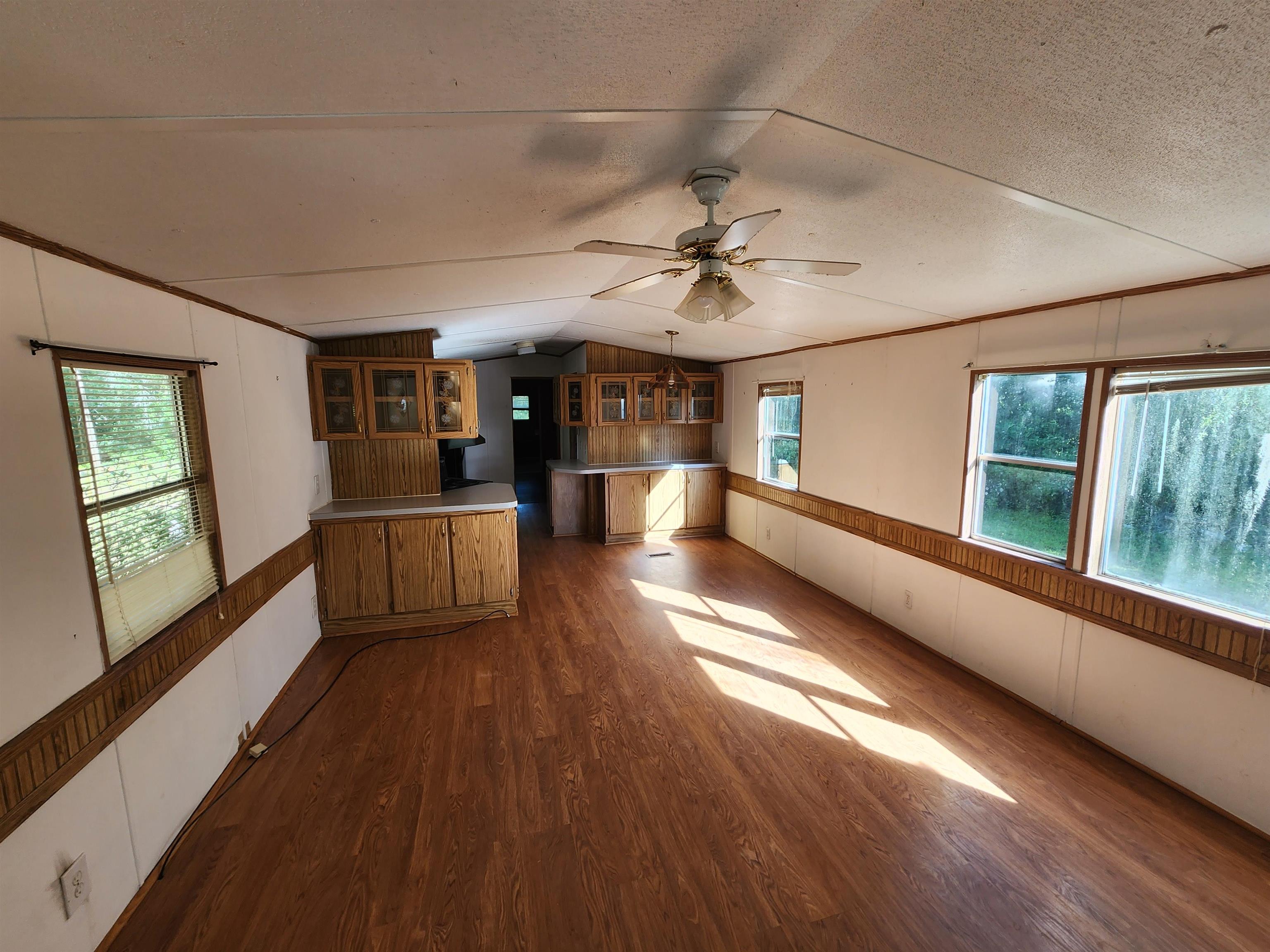 12238 Freeman Road Bristol, FL 32321 - Photo 4 of 14 Gallery Image 4