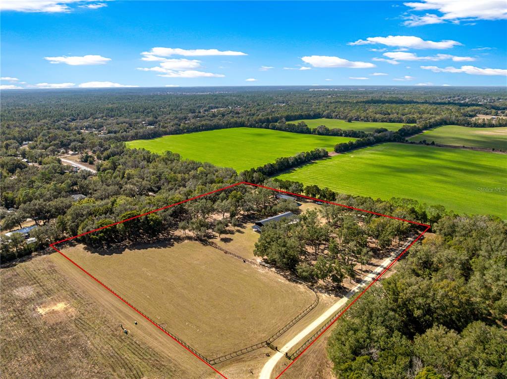 4120 Southwest 199th Court Dunnellon, FL 34431 - Photo 77 of 82 a view of a city