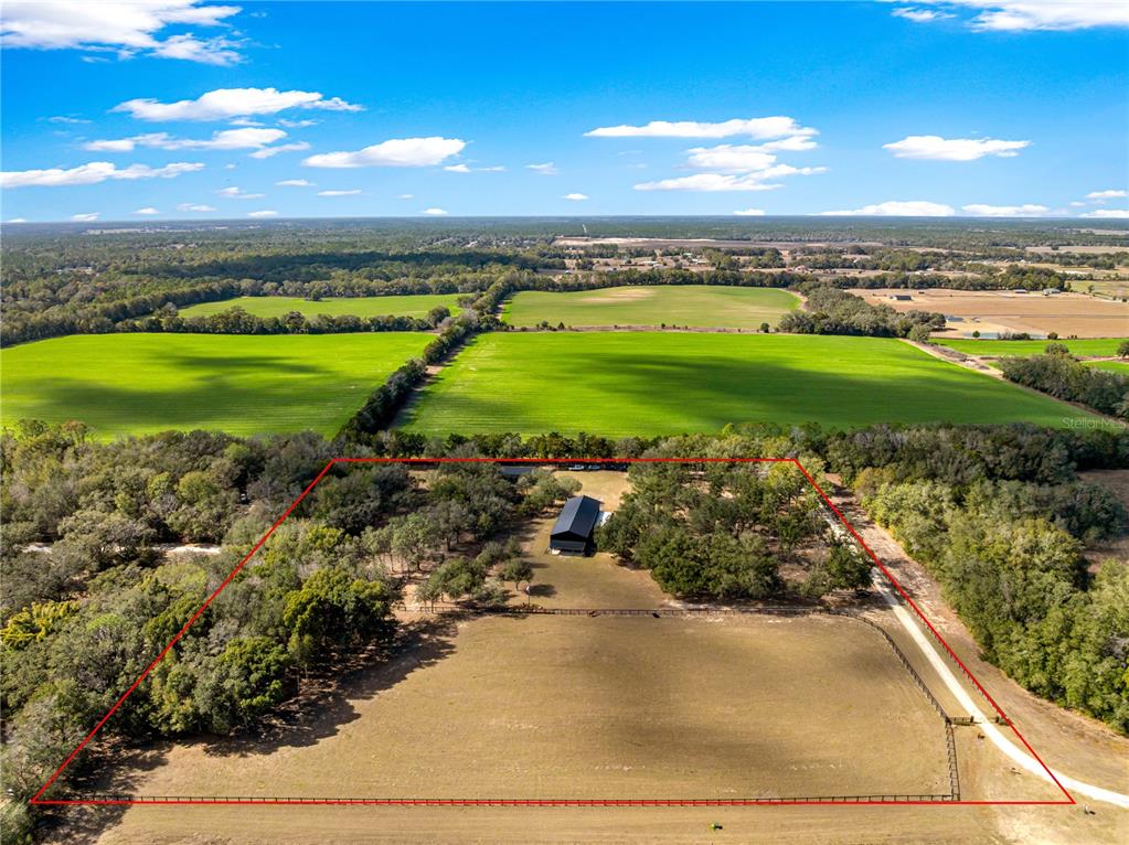 4120 Southwest 199th Court Dunnellon, FL 34431 - Photo 78 of 82 a view of a city