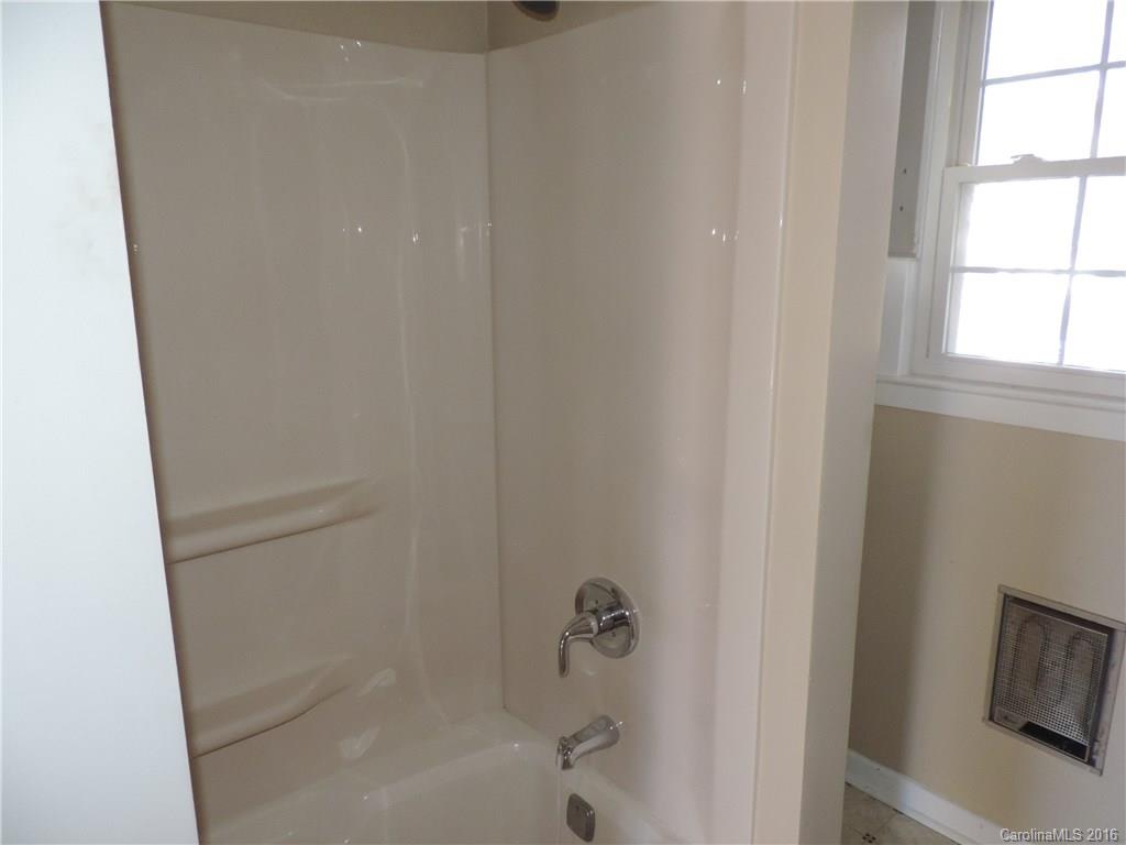 6241 Old Clyde Road Canton, NC 28716 - Photo 8 of 13 Gallery Image 8