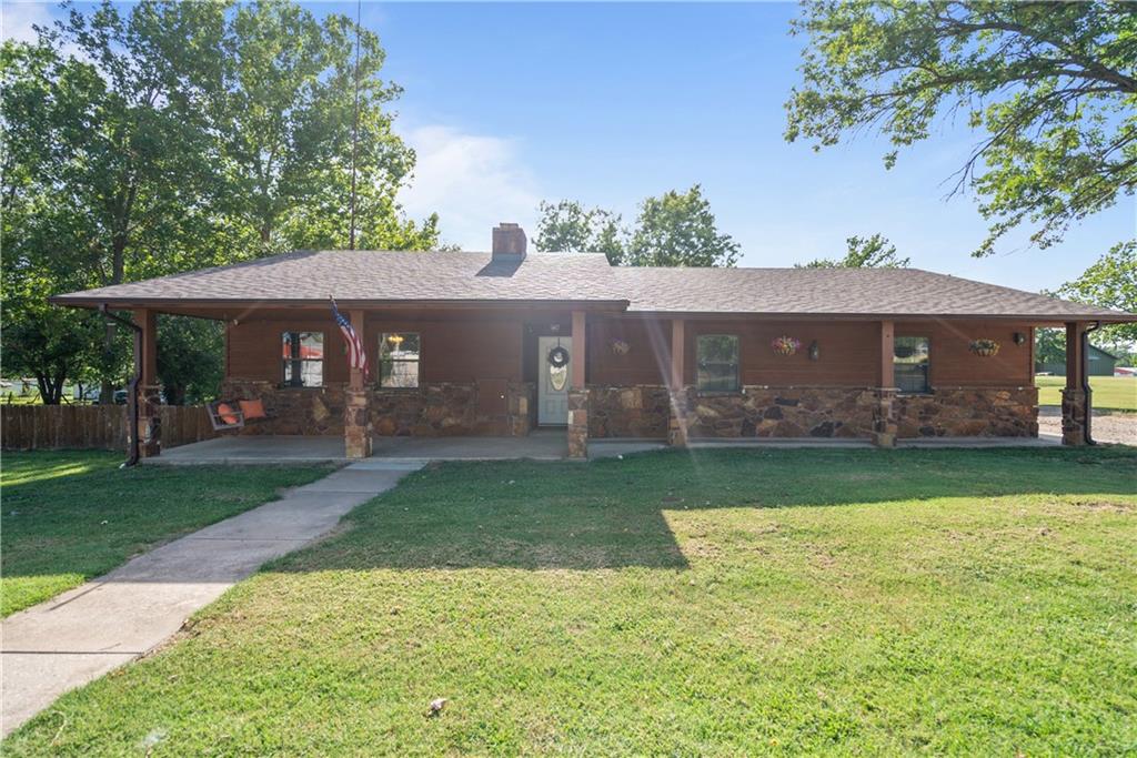 1019 North Spring Street Caney, KS 67333 - Photo 1 of 1