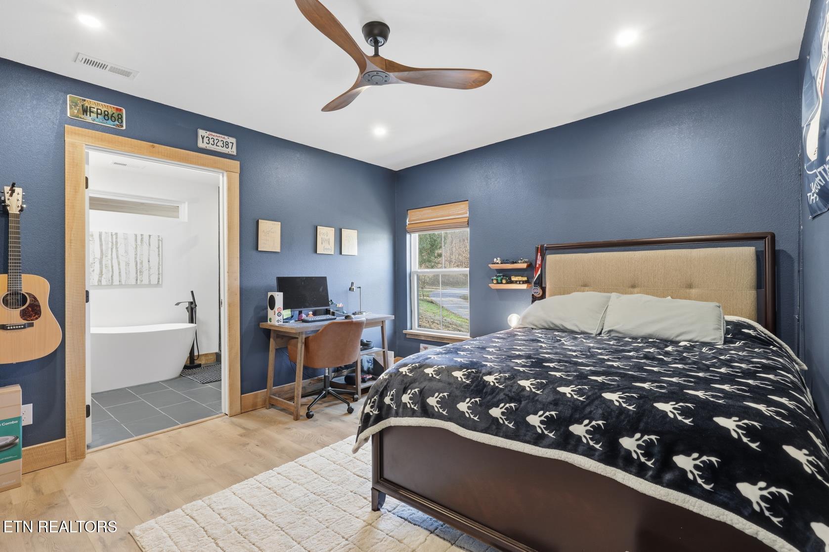 8523 Heiskell Road Powell, TN 37849 - Photo 16 of 28 016