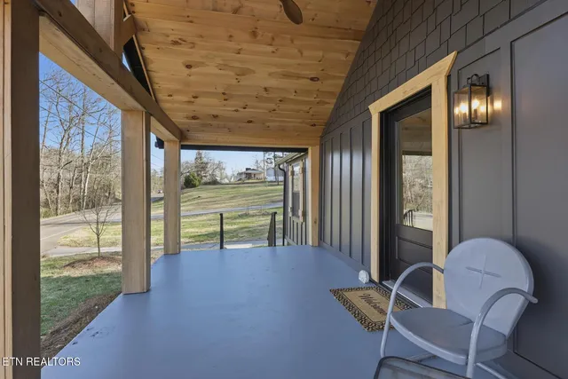 $574,900 | 8523 Heiskell Road, Powell, TN 37849