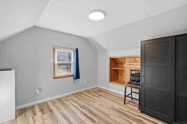 $289,900 | 43 Salem Road, Manchester, CT 06040