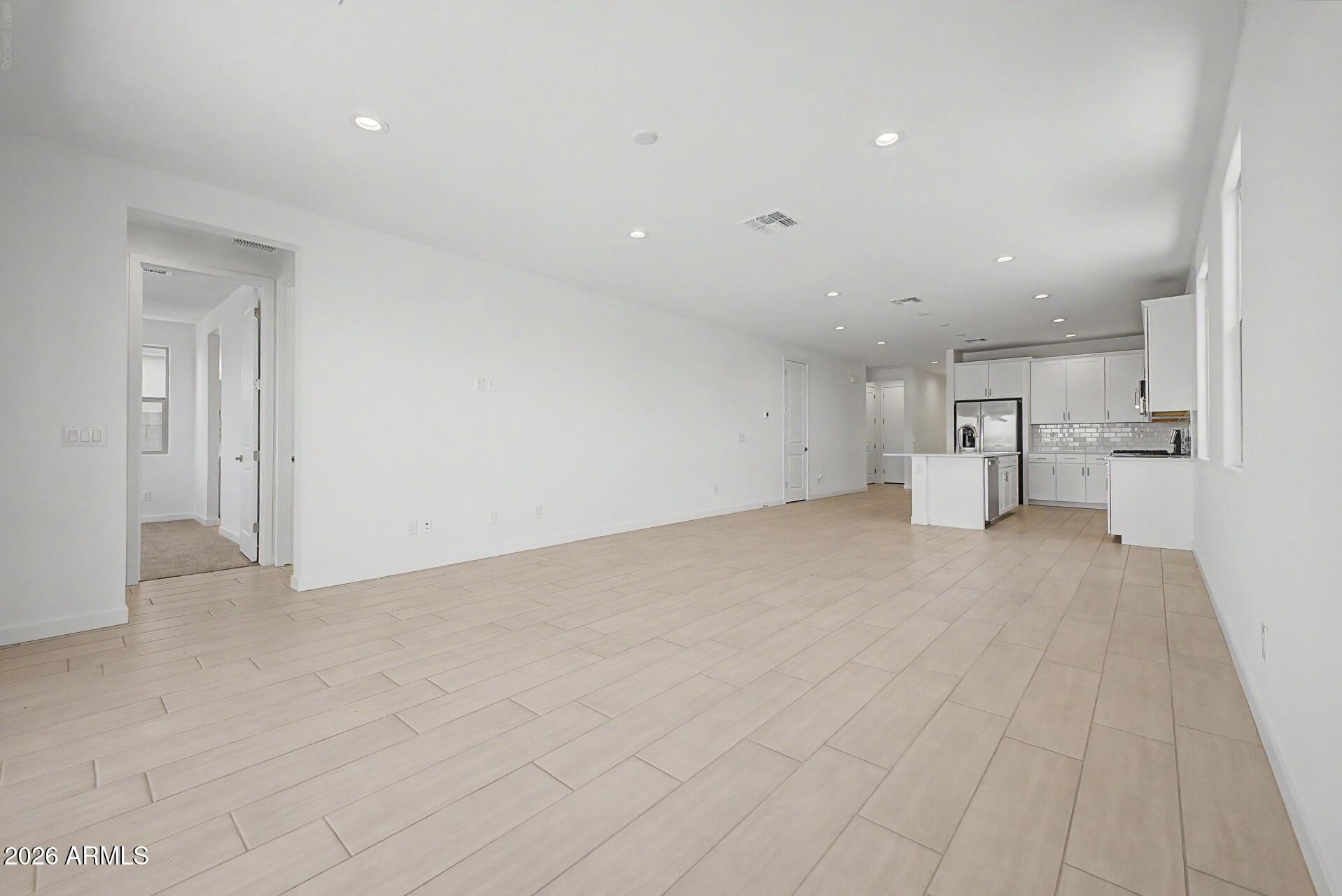 8037 West Granada Road Phoenix, AZ 85035 - Photo 7 of 37 08 - Granada 8037