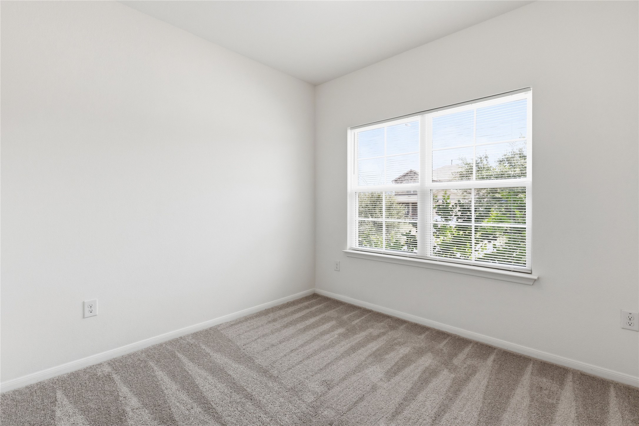 7121 Ranchito Drive Austin, TX 78744 - Photo 24 of 30