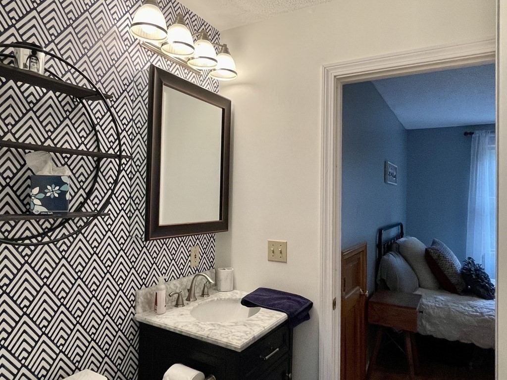 340 Stafford Road Monson, MA 01057 - Photo 23 of 33