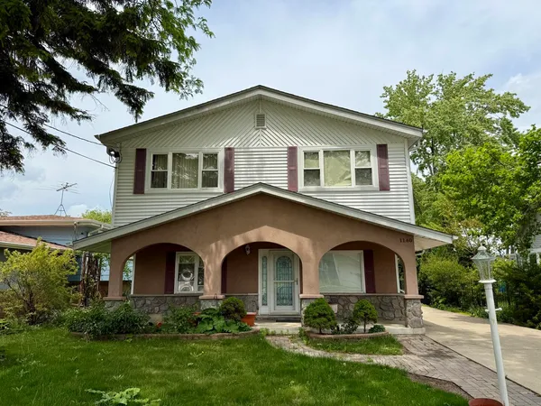 $699,000 | 1140 Van Buren Avenue, Des Plaines, IL 60018