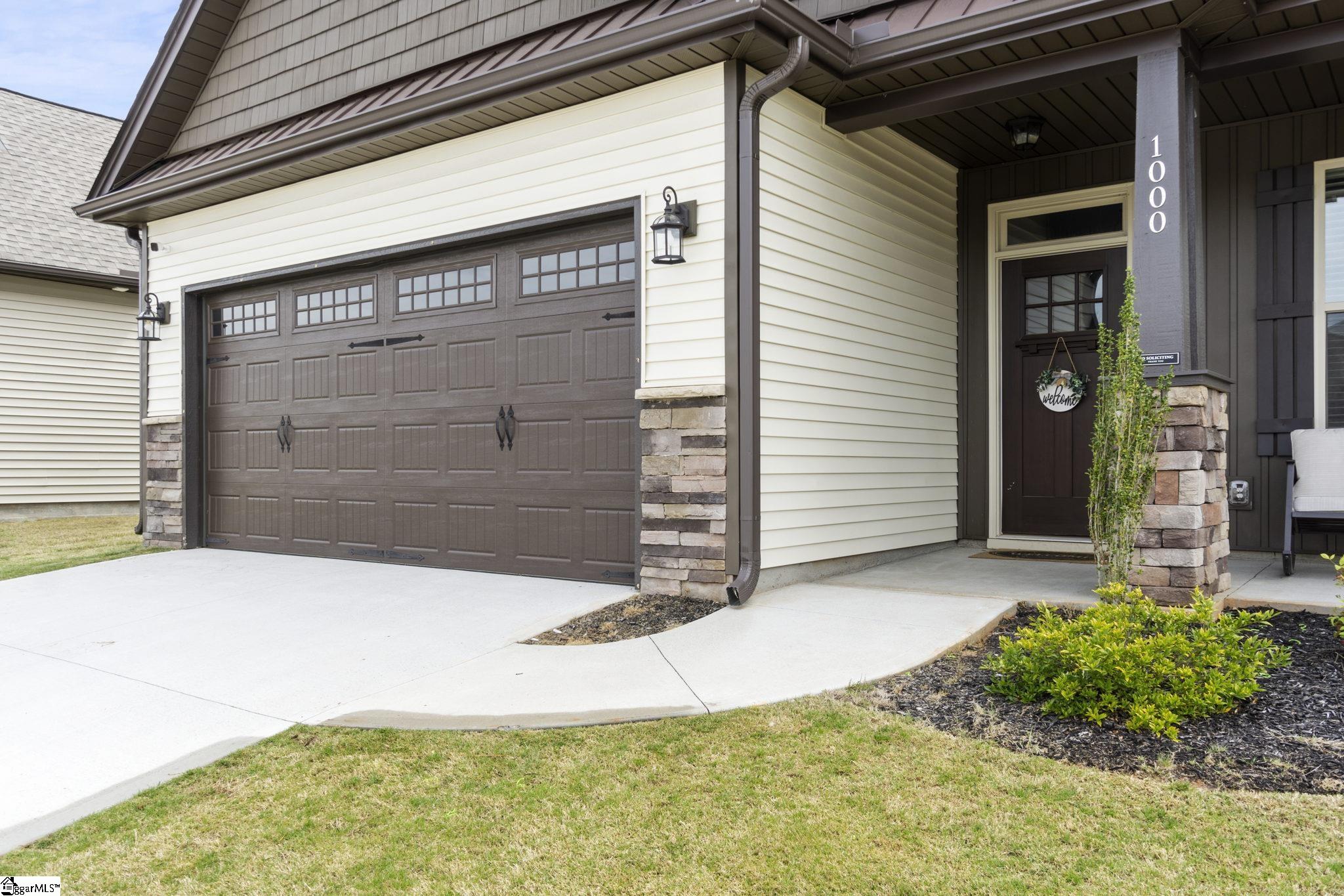 1000 Spruce Grove Road Duncan, SC 29334 - Photo 3 of 31 Gallery Image 3