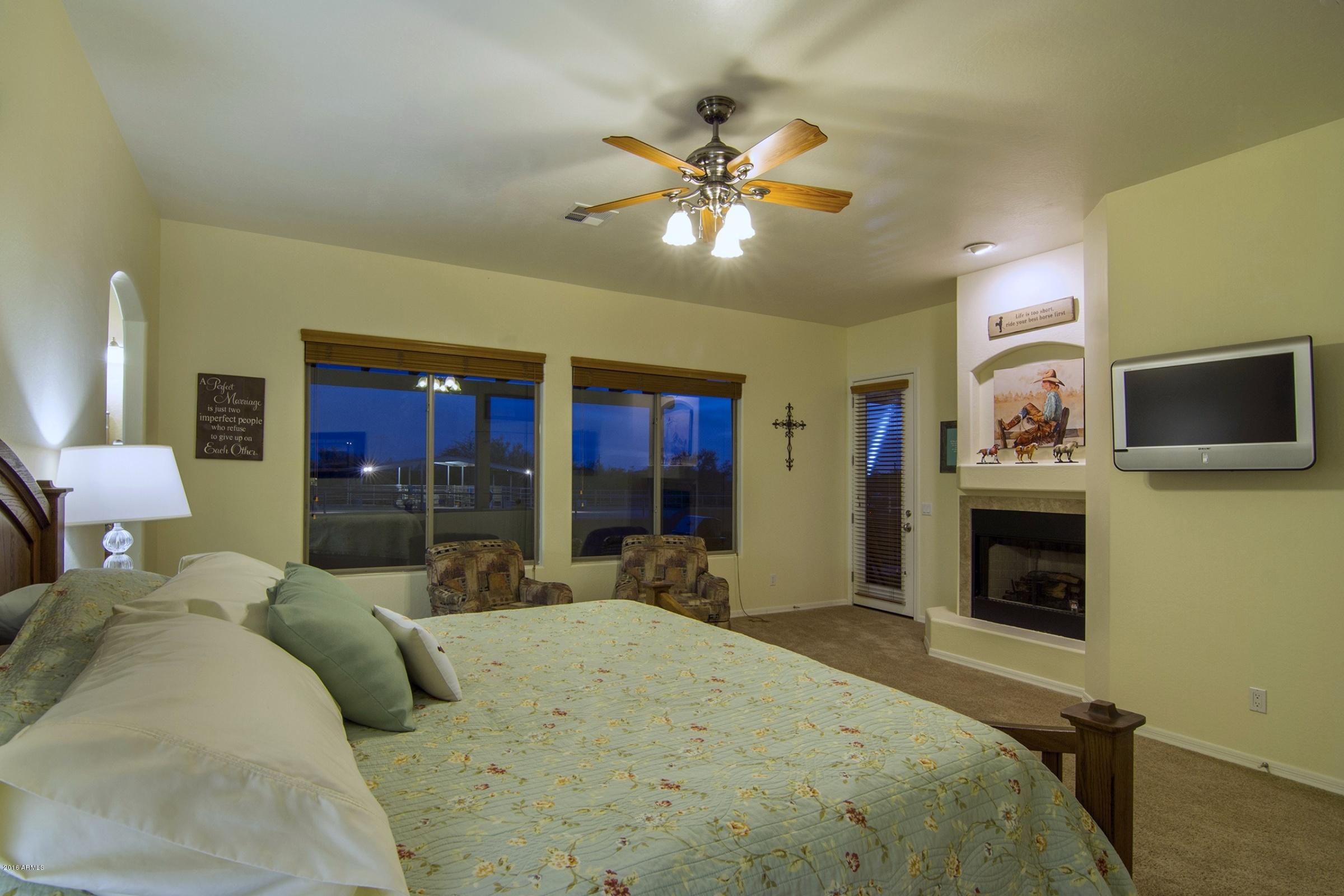 2347 East Carlise Road Phoenix, AZ 85086 - Photo 11 of 53 MasterSuite_0507