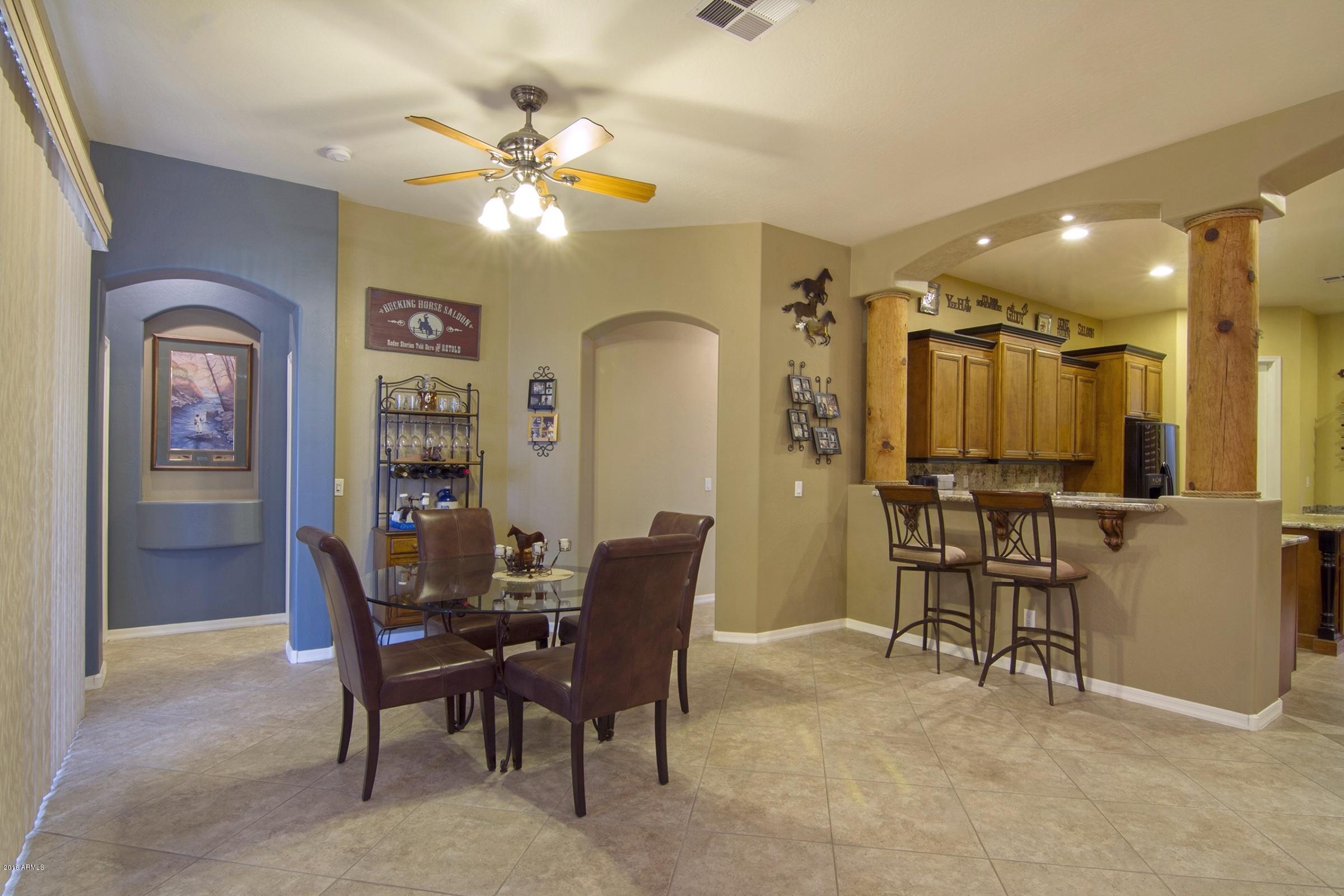 2347 East Carlise Road Phoenix, AZ 85086 - Photo 19 of 53 DiningRoom_0089
