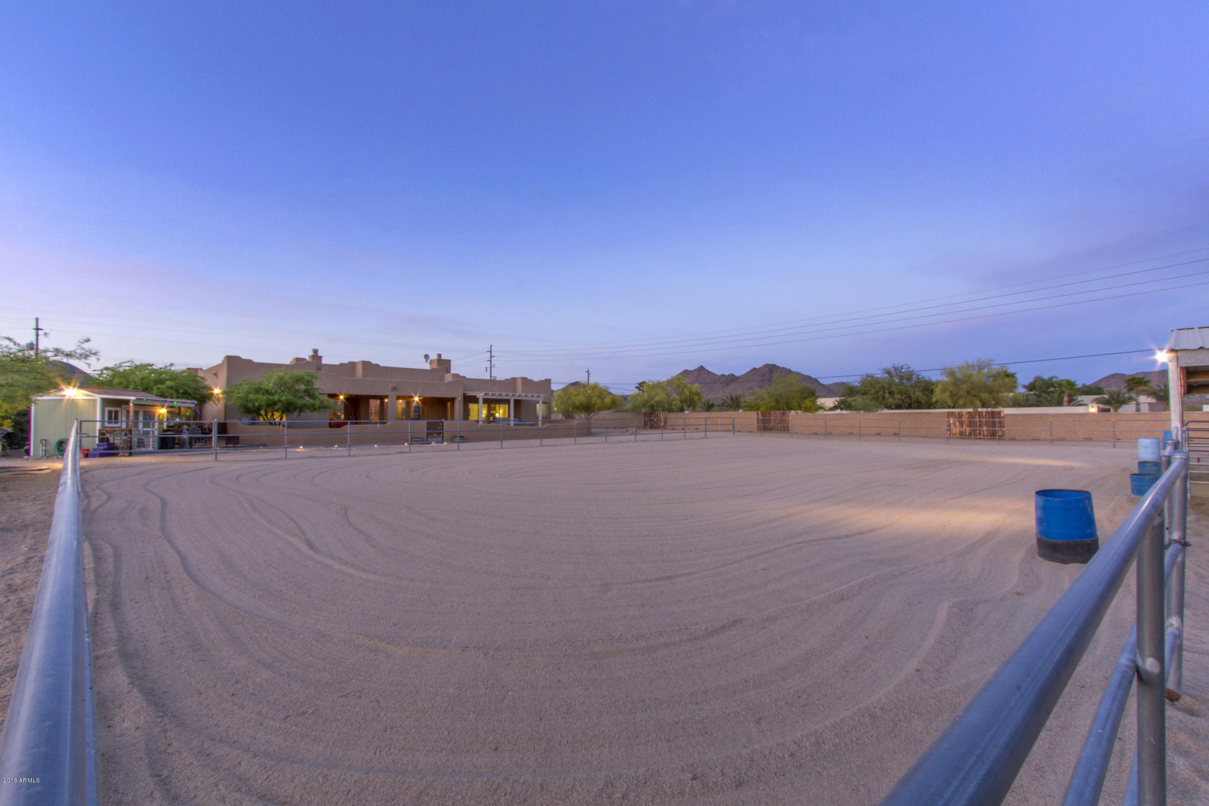 2347 East Carlise Road Phoenix, AZ 85086 - Photo 46 of 53 Corral_2687