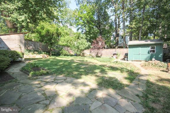 9007 Eton Road Silver Spring, MD 20901 - Photo 27 of 30 Backyard