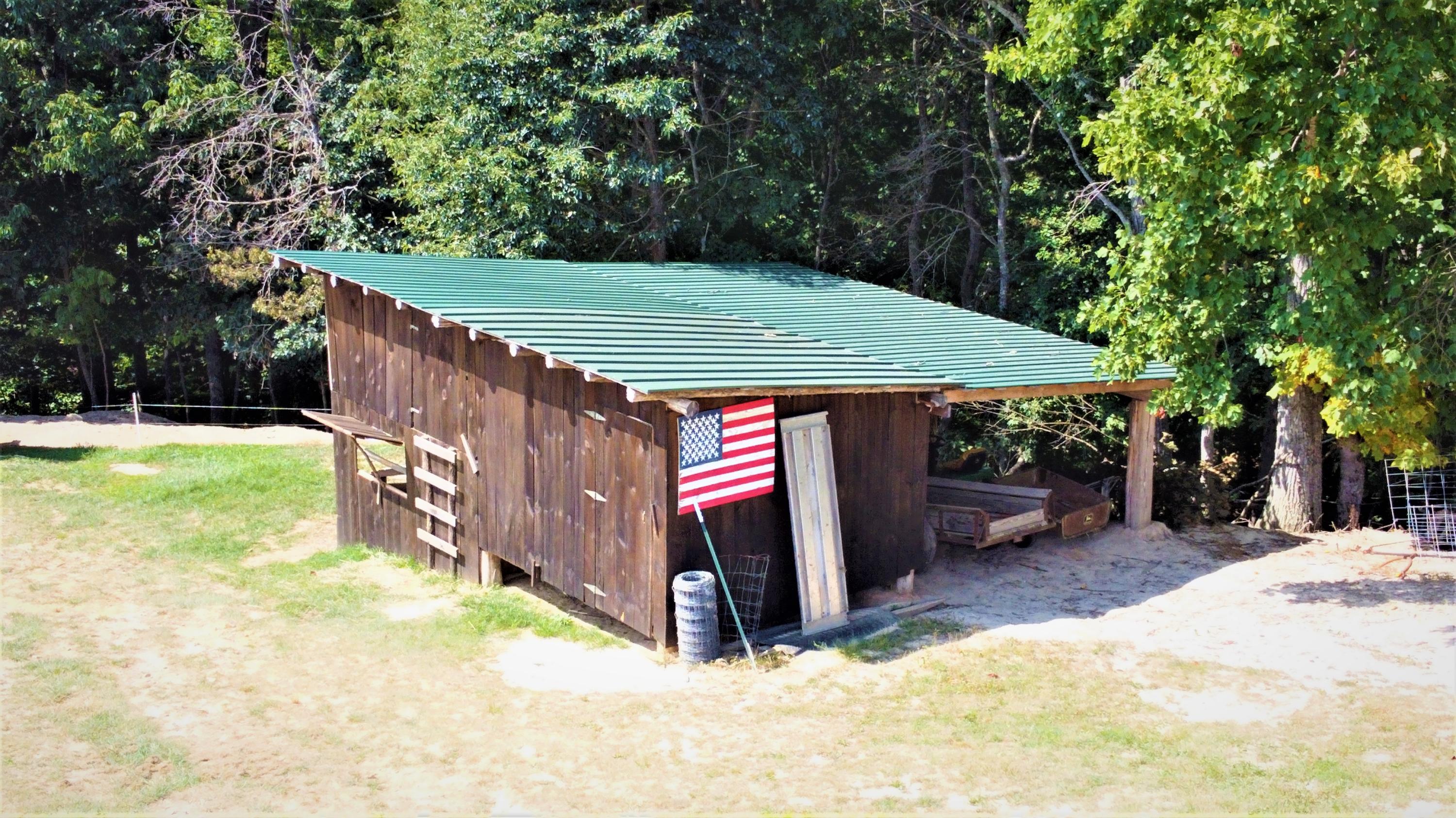 688 Blain Road Buchanan, VA 24066 - Photo 34 of 45 Barn2