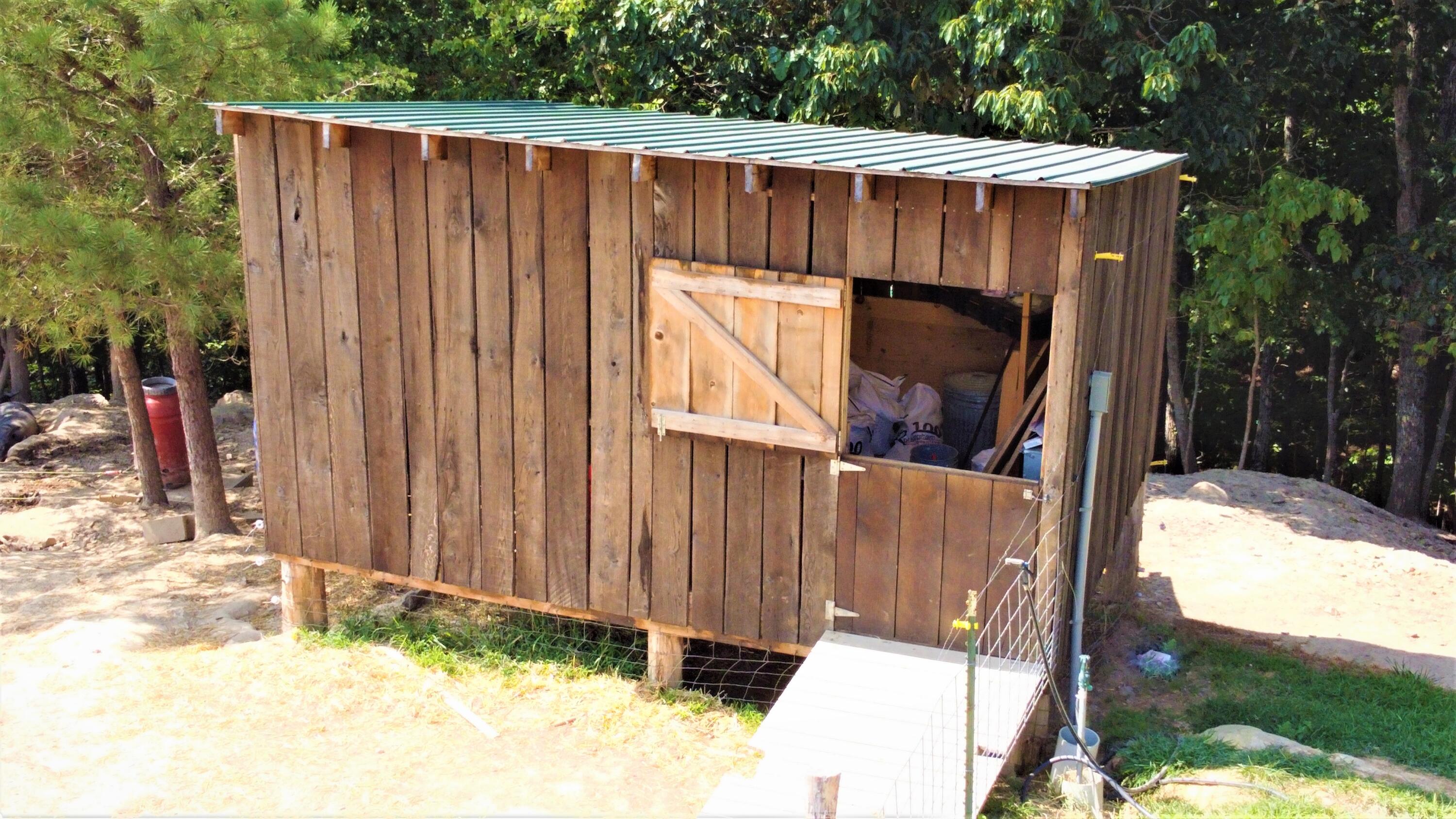 688 Blain Road Buchanan, VA 24066 - Photo 35 of 45 Barn3
