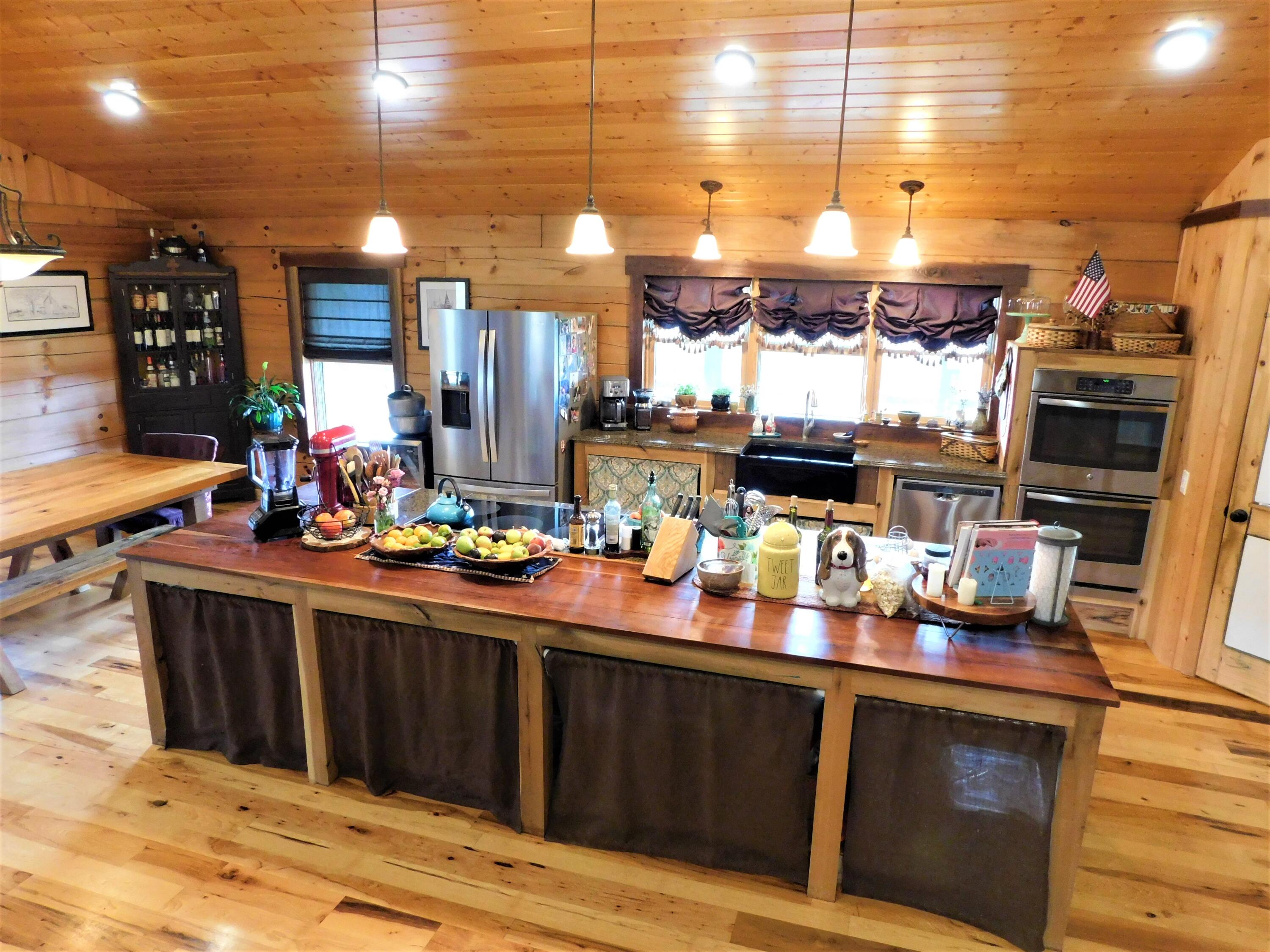 688 Blain Road Buchanan, VA 24066 - Photo 8 of 45 3