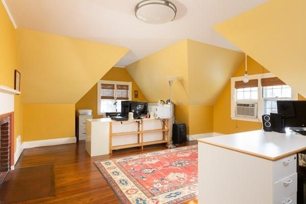 261 Clinton Road Brookline, MA 02445 - Photo 16 of 22