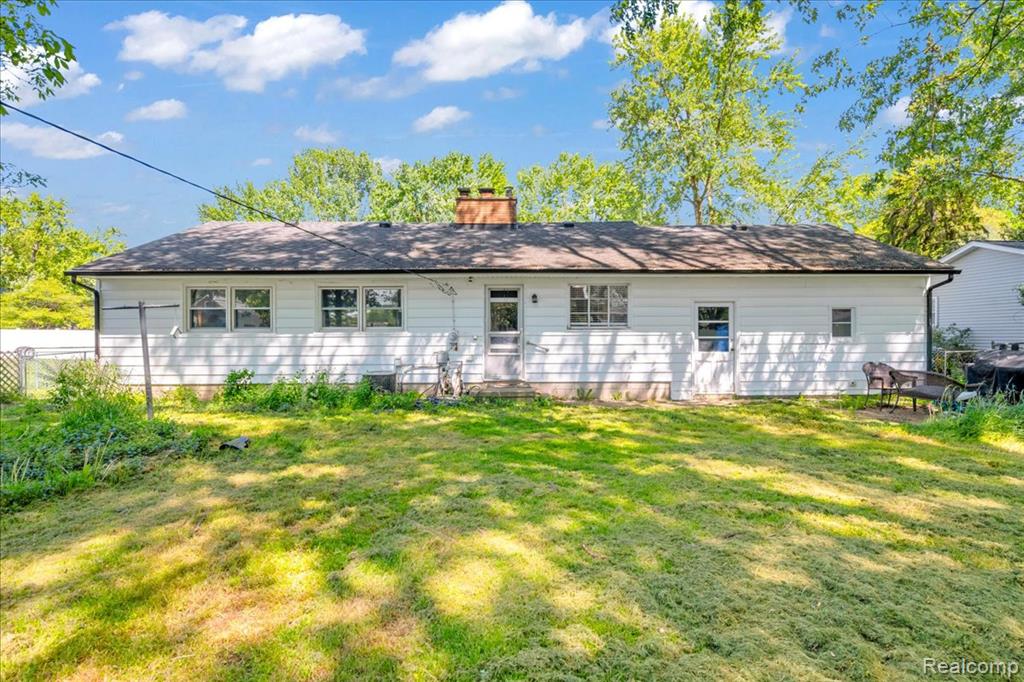 39401 Long Street Harrison Township, MI 48045 - Photo 18 of 18