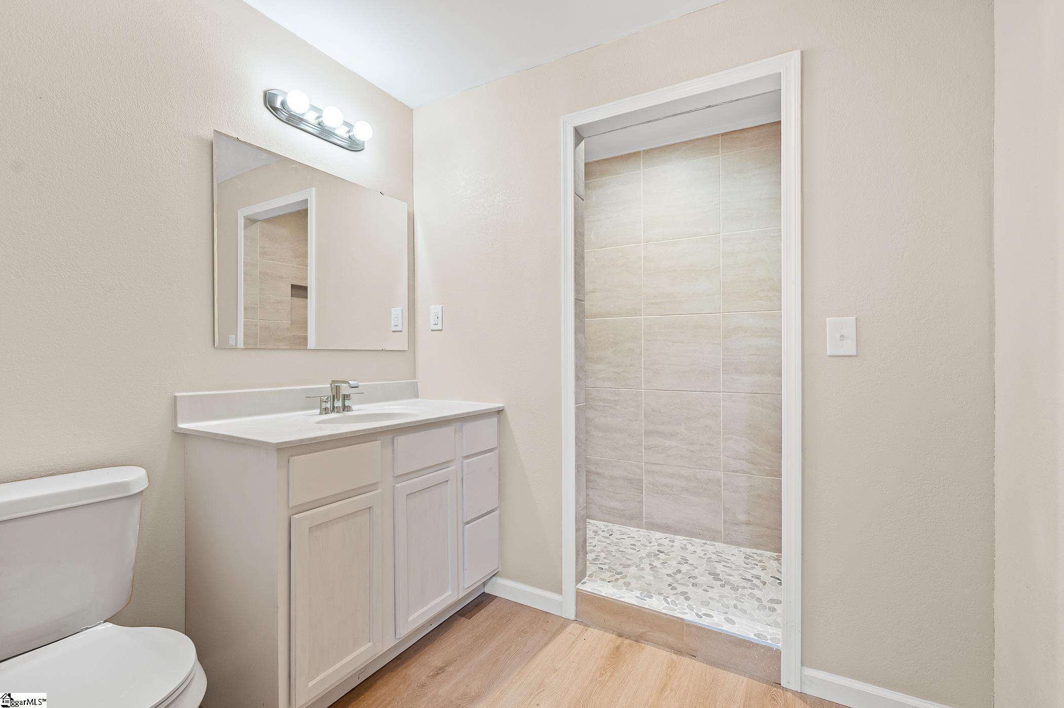 101 Nottingham Lane Easley, SC 29640 - Photo 24 of 42