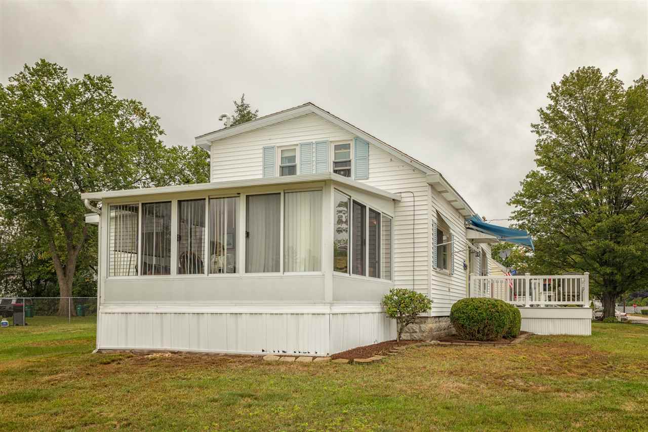 18 Lagasse Street Rochester, NH 03867 - Photo 2 of 24