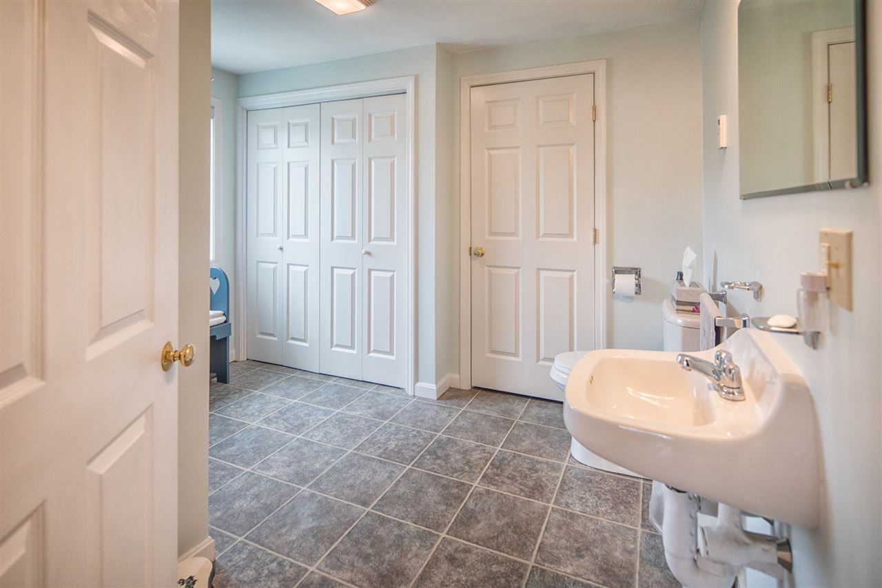 18 Lagasse Street Rochester, NH 03867 - Photo 11 of 24