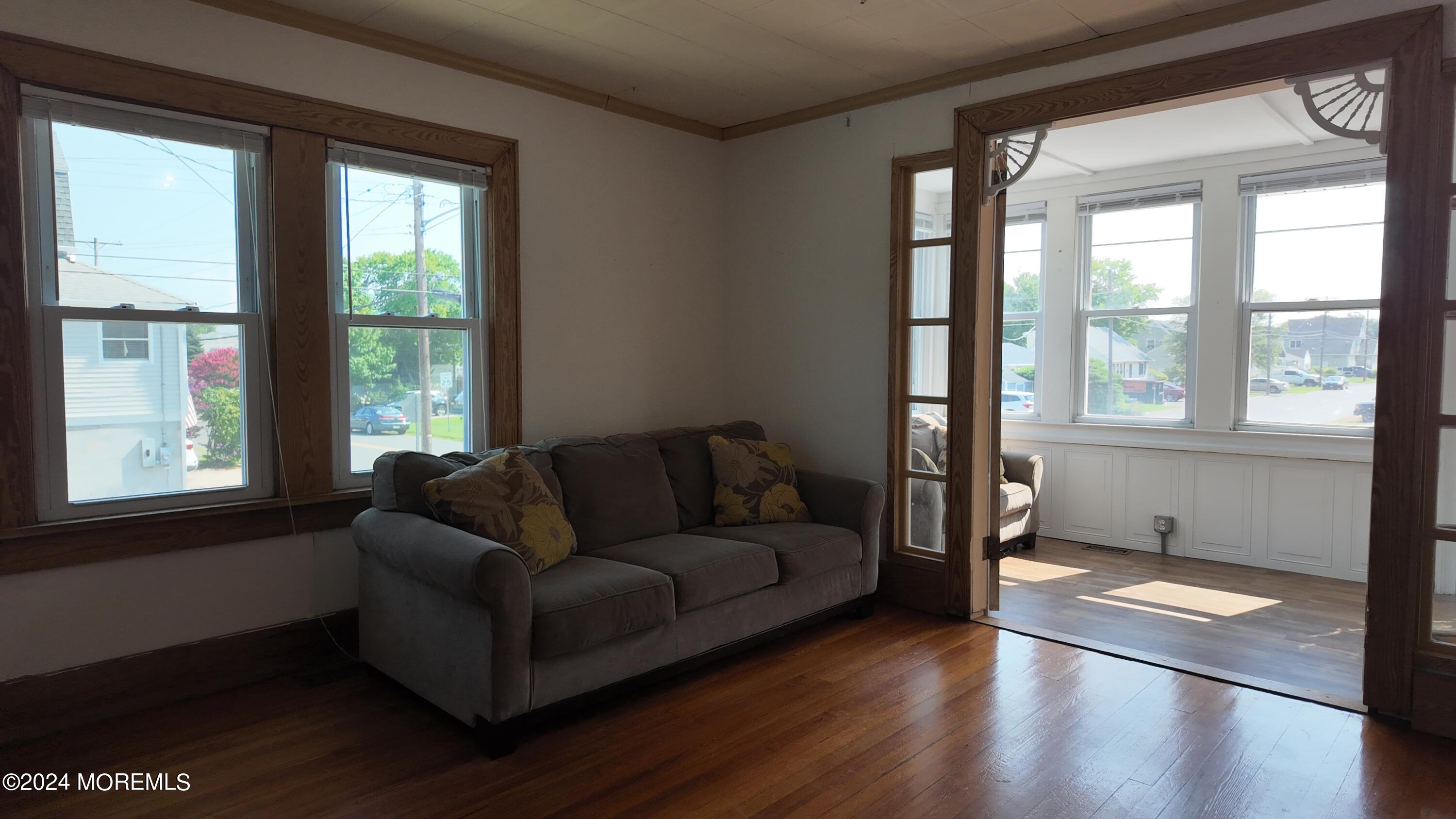 600 Anglesea Avenue Ocean Gate, NJ 08740 - Photo 11 of 20 dji_mimo_20240801_101912_20240801101913_