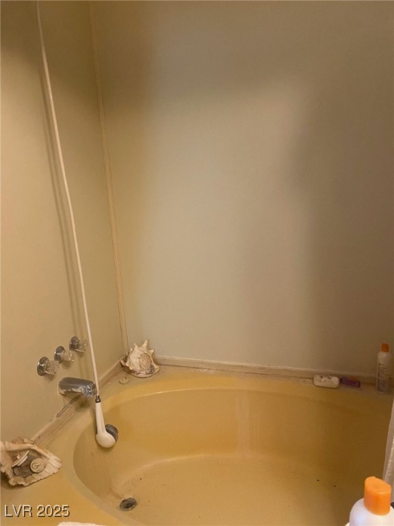 18 Pine Street Ruth, NV 89319 - Photo 12 of 12 Bathroom with a tub