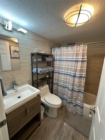 $3,600 | 2100 North Peninsula Avenue, Unit 3050, New Smyrna Beach, FL 32169