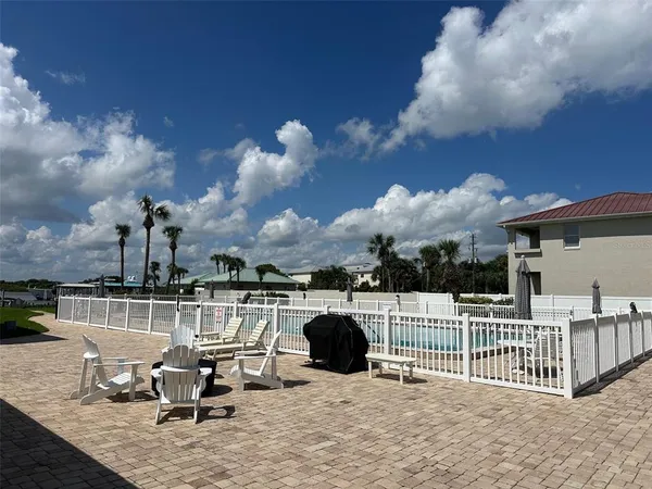 $3,600 | 2100 North Peninsula Avenue, Unit 3050, New Smyrna Beach, FL 32169
