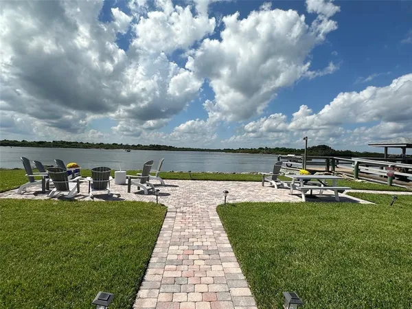 $3,600 | 2100 North Peninsula Avenue, Unit 3050, New Smyrna Beach, FL 32169