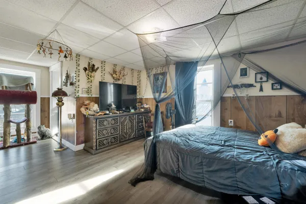 $1,700,000 | 25 School Street, Bristol, NH 03222