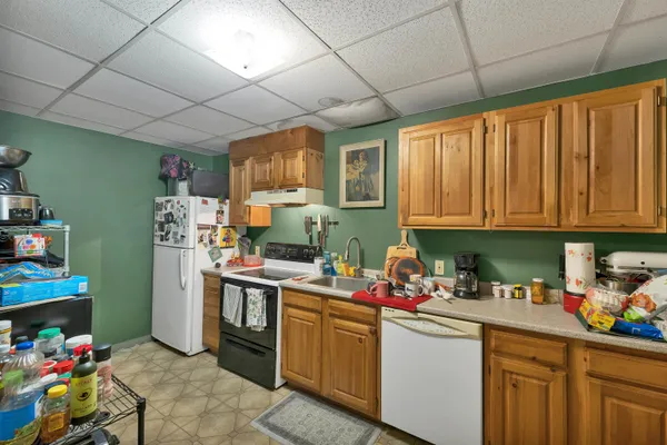 $1,700,000 | 25 School Street, Bristol, NH 03222