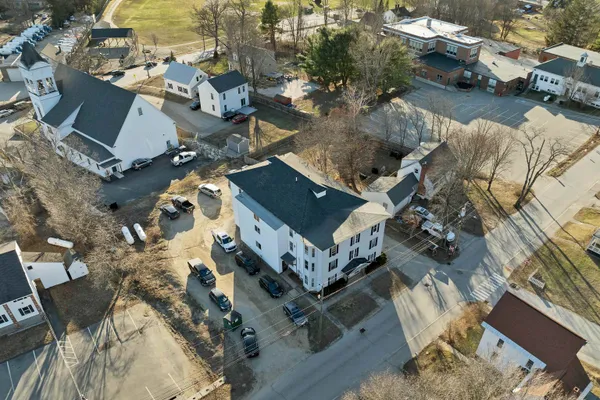 $1,700,000 | 25 School Street, Bristol, NH 03222