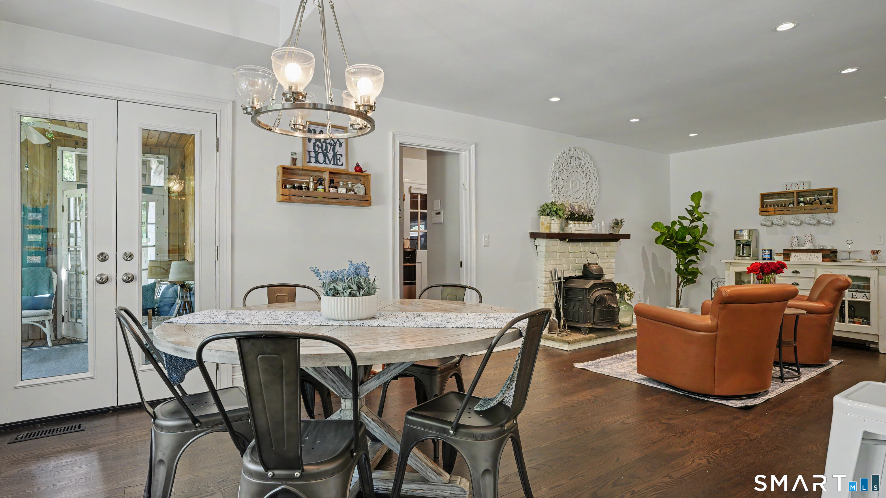 81 Trails End Road Weston, CT 06883 - Photo 5 of 33 Gallery Image 5