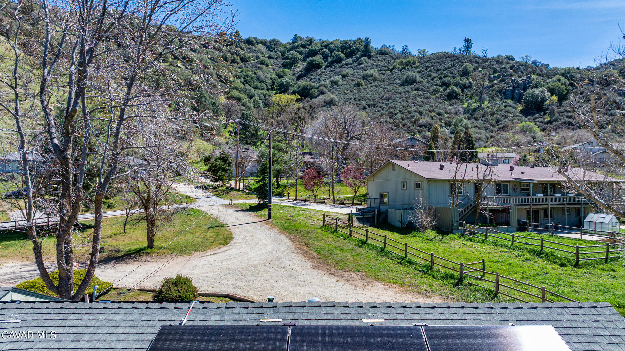 29541 Butterfield Way Tehachapi, CA 93561 - Photo 14 of 101 DJI_20260317125055_0027_D