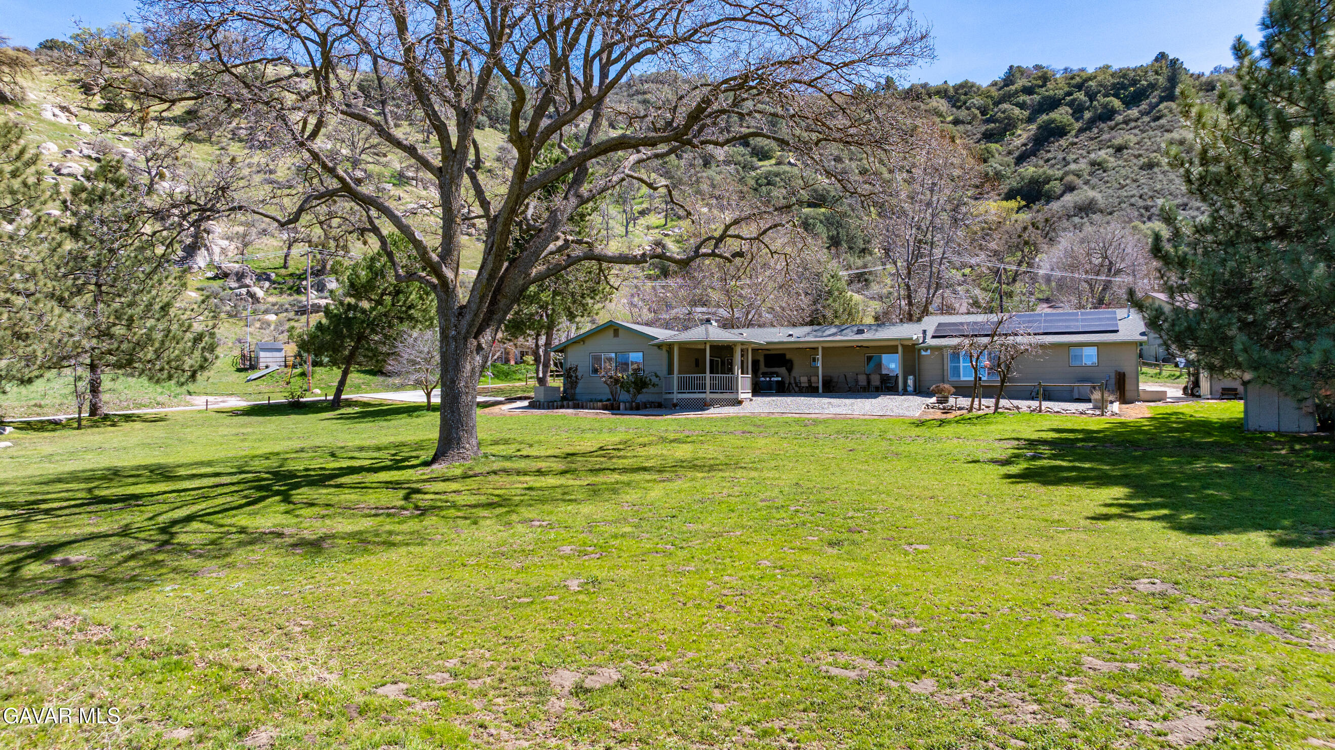 29541 Butterfield Way Tehachapi, CA 93561 - Photo 17 of 101 DJI_20260317125002_0024_D