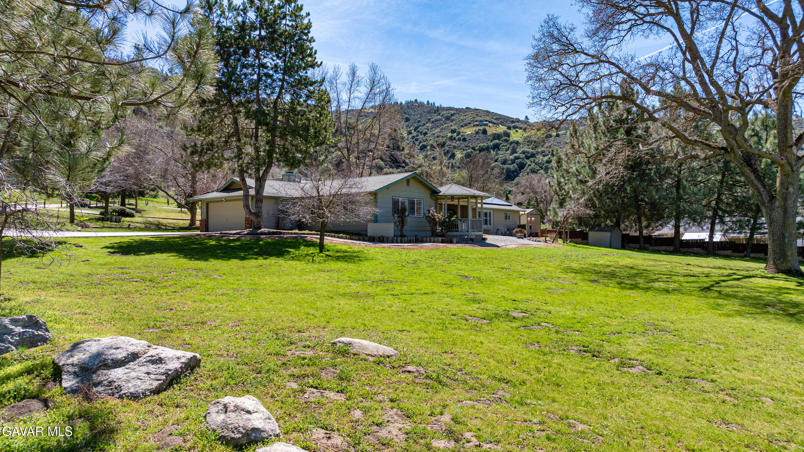 29541 Butterfield Way Tehachapi, CA 93561 - Photo 3 of 101 DJI_20260317125426_0039_D