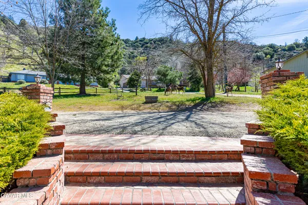 $679,900 | 29541 Butterfield Way, Tehachapi, CA 93561