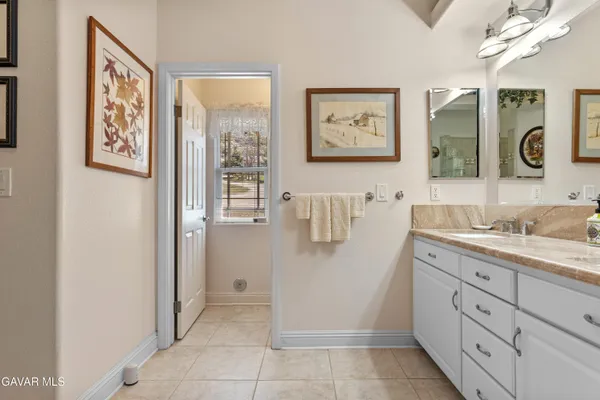 $679,900 | 29541 Butterfield Way, Tehachapi, CA 93561