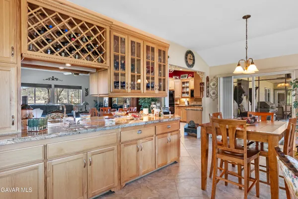 $679,900 | 29541 Butterfield Way, Tehachapi, CA 93561