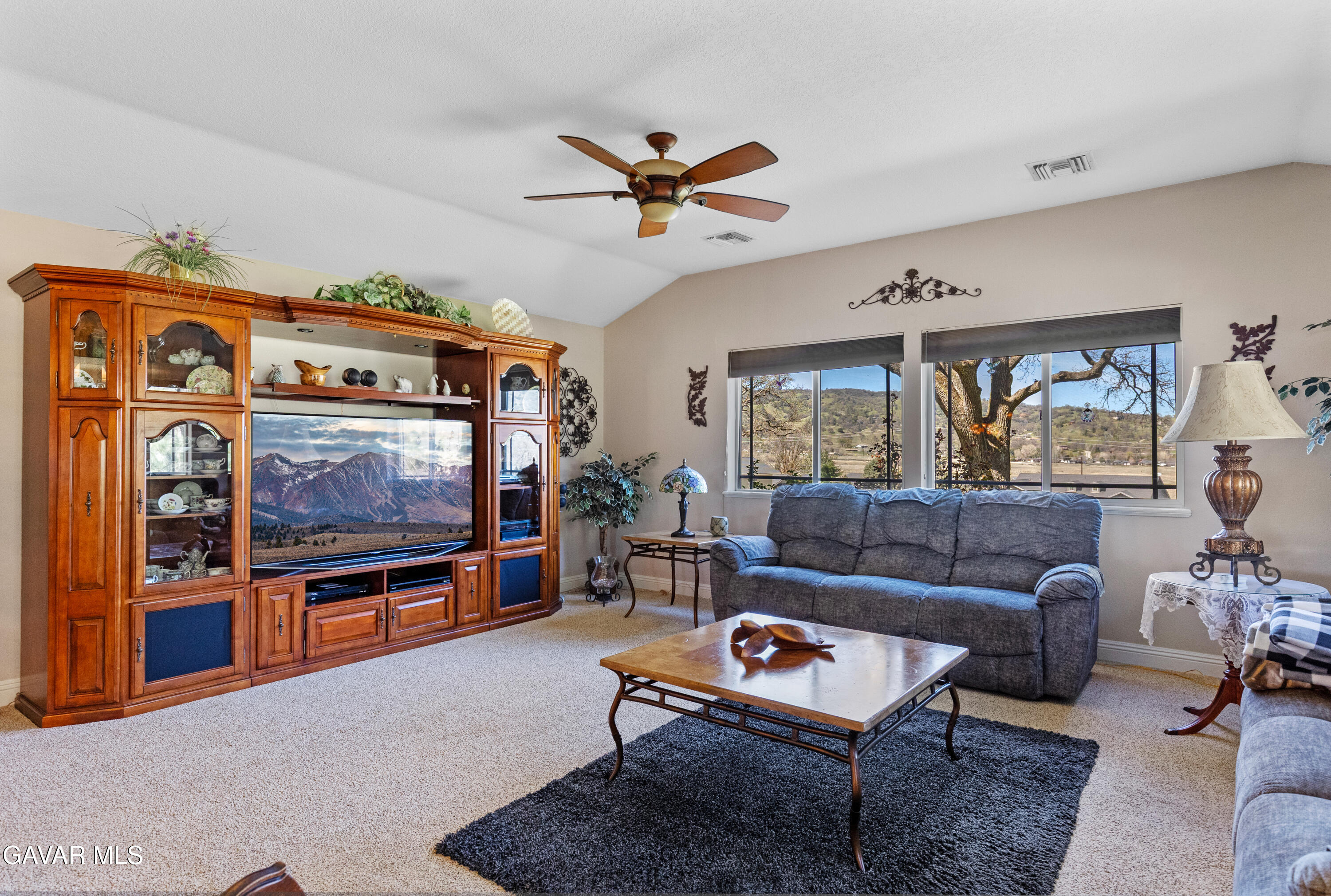 29541 Butterfield Way Tehachapi, CA 93561 - Photo 85 of 101 6Y9A0091