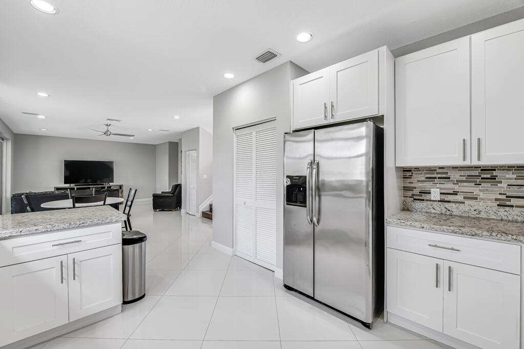 19491 Black Olive Lane Boca Raton, FL 33498 - Photo 20 of 68 20
