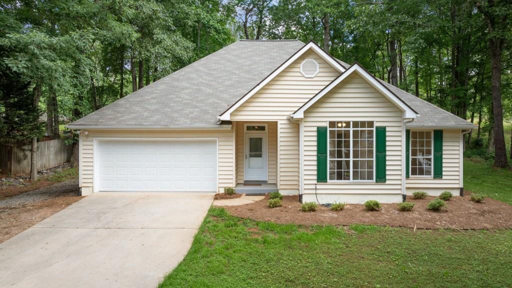 2015 Holly Cove Road Cumming, GA 30040 - Photo 1 of 1 Gallery Image 1