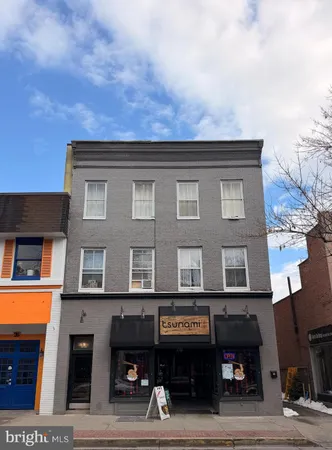 $1,450 | 22 North Market Street, Unit 3, Frederick, MD 21701